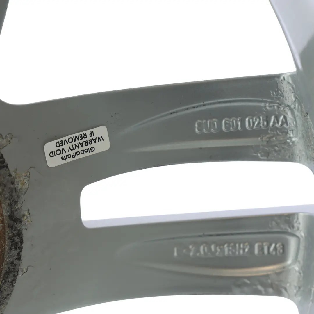 Argento Cerchio lega 18" 7J ET:43 Doppia Stella a Raggi per Audi Q3 8U con numero di parte 8U0601025AA Audi Q3 8U Argento Cerchio lega 18" 7J ET:43 Doppia Stella a Raggi - SKU 8U0601025AA-2 - Numero di parte 8U0601025AA
