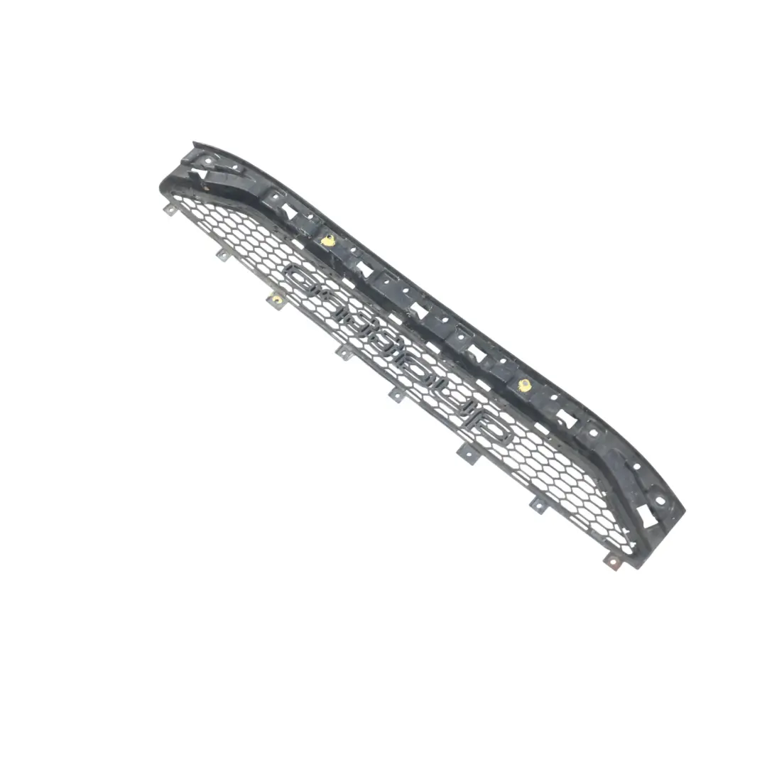 Stoßstange Vorne Untere Mittlere Gitterblende Quattro für Audi RS Q3 8U mit Teilenummer 8U0807683B Audi RS Q3 8U Stoßstange Vorne Untere Mittlere Gitterblende Quattro - SKU 8U0807683B - Teilenummer 8U0807683B