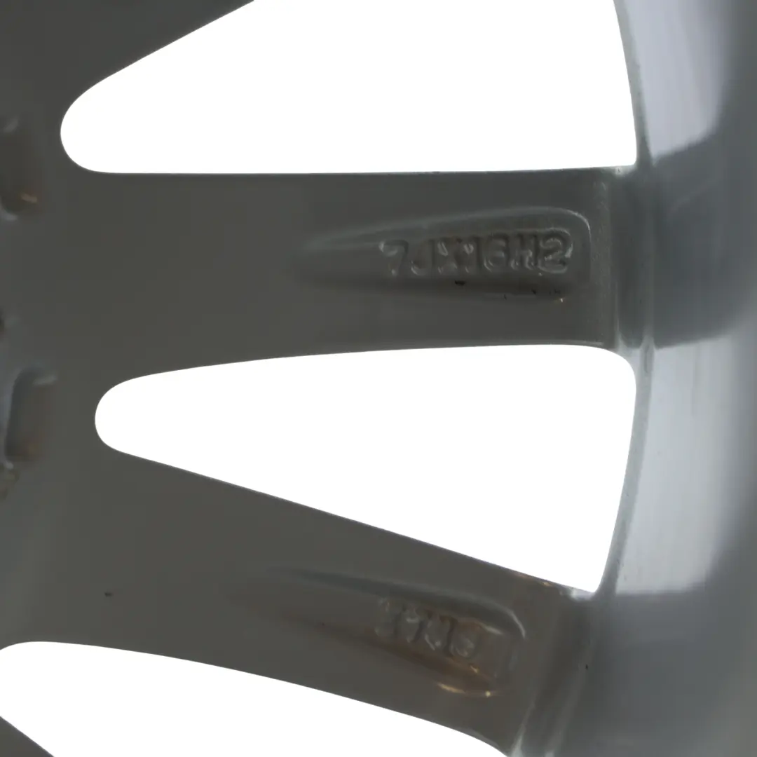  Llanta De Aleación Plateada Audi A3 8V 16" 7J ET48 - SKU 8V0601025BJ-2 - Número de pieza 8V0601025BJ