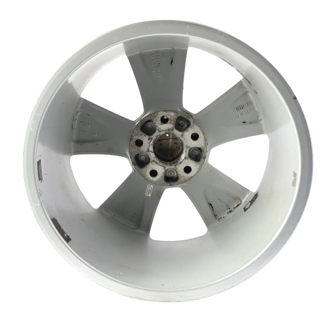 Silberne Leichtmetallfelge 17" ET:51 7,5J Sternspeiche für Audi A3 8V mit Teilenummer 8V0601025BK Audi A3 8V Silberne Leichtmetallfelge 17" ET:51 7,5J Sternspeiche - SKU 8V0601025BK-1 - Teilenummer 8V0601025BK
