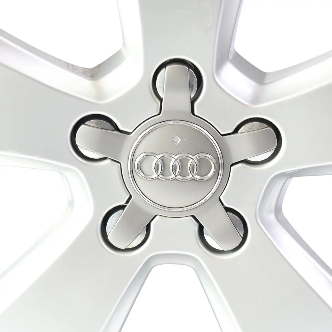 Alloy Rim 17" ET:51 7,5J Star Spoke to Audi A3 8V Silver Wheel with Part number 8V0601025BK Audi A3 8V Silver Wheel Alloy Rim 17" ET:51 7,5J Star Spoke - SKU 8V0601025BK-4 - Part number 8V0601025BK