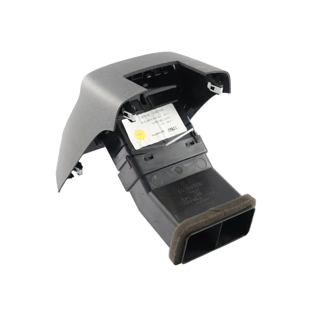 Tylna Kratka Nawiewu Środkowa Tunelu do Audi A3 8V o numerze 8V0819203 Audi A3 8V Tylna Kratka Nawiewu Środkowa Tunelu - SKU 8V0819203-1 - Numer Części 8V0819203