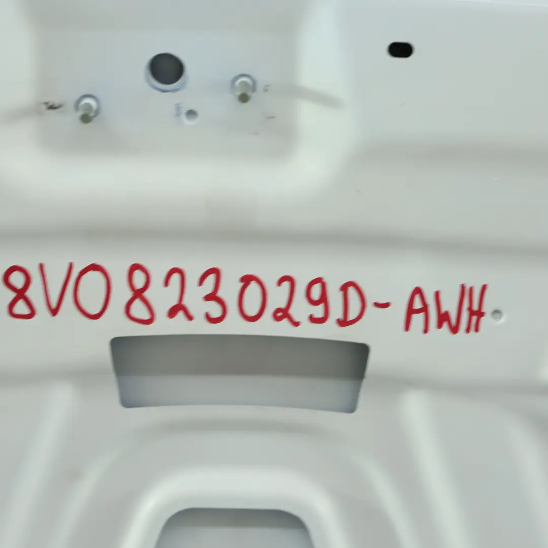 Audi A3 8V Maska Pokrywa Silnika Biała Amalfi Y9K - SKU 8V0823029D-AWH - Numer Części 8V0823029D