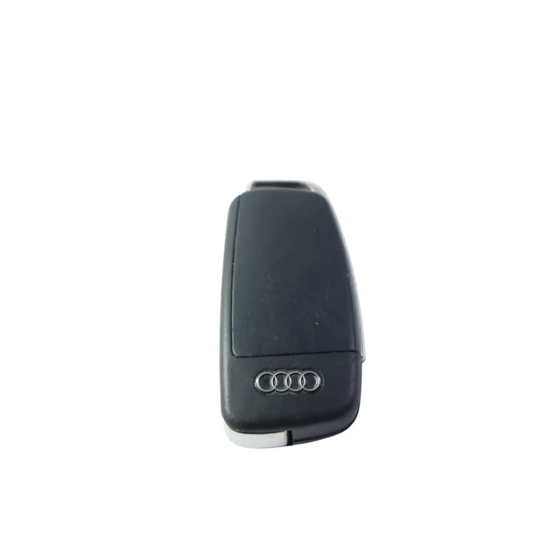 Telecomando Chiave 3 Pulsanti 434 Mhz per Audi A3 S3 RS3 8V con numero di parte 8V0837220D Audi A3 S3 RS3 8V Telecomando Chiave 3 Pulsanti 434 Mhz - SKU 8V0837220D - Numero di parte 8V0837220D