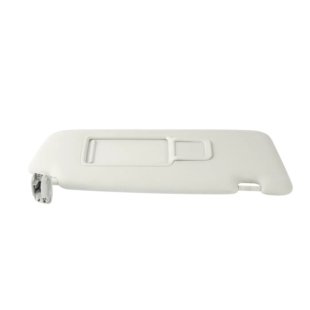 Osłona Przeciwsłoneczna Prawa Lusterko Szara do Audi A3 S3 8V o numerze 8V0857552C Audi A3 S3 8V Osłona Przeciwsłoneczna Prawa Lusterko Szara - SKU 8V0857552C-2 - Numer Części 8V0857552C