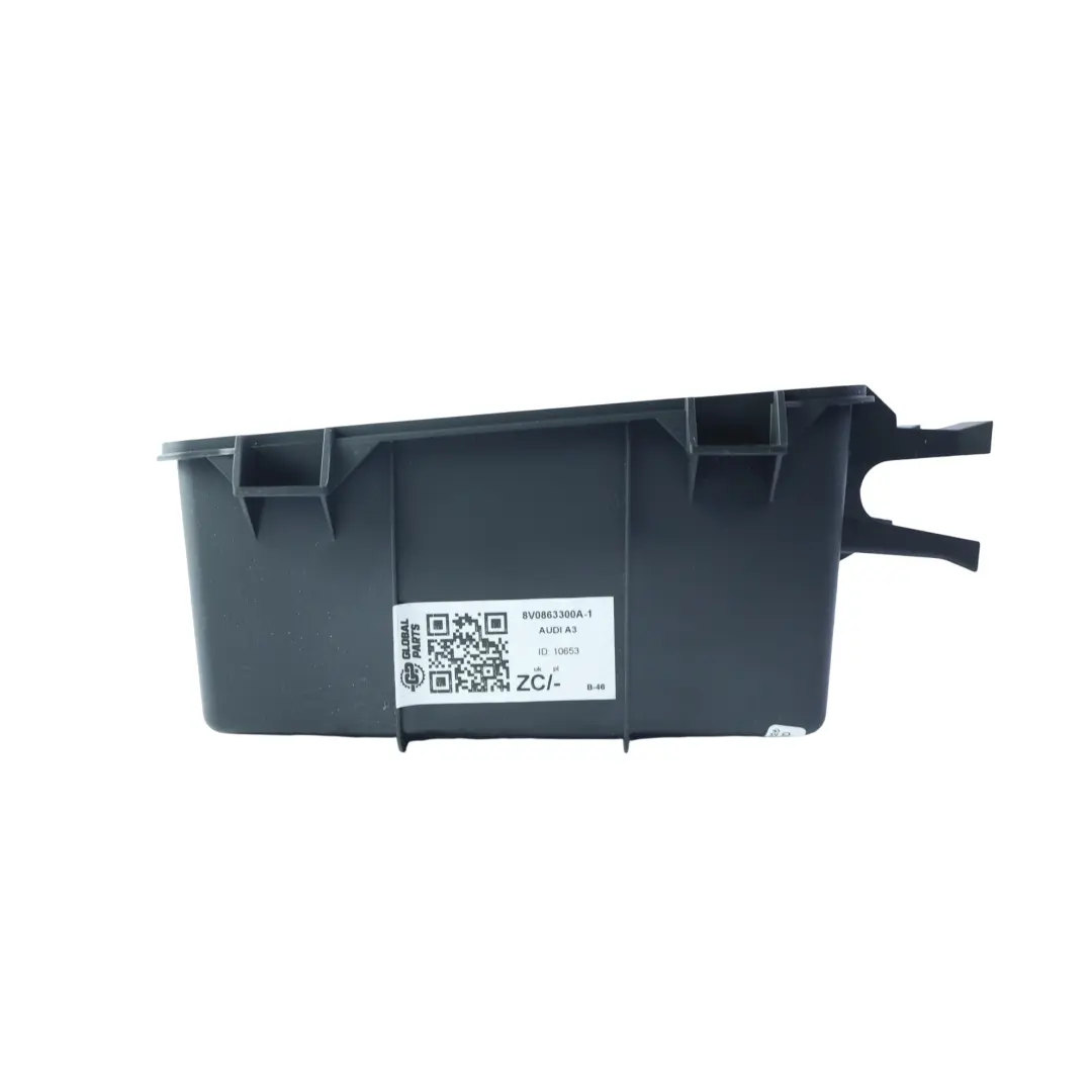 Gumowy Wkład Schowka Konsoli Środkowej do Audi A3 8V o numerze 8V0863300A Audi A3 8V Gumowy Wkład Schowka Konsoli Środkowej - SKU 8V0863300A-1 - Numer Części 8V0863300A