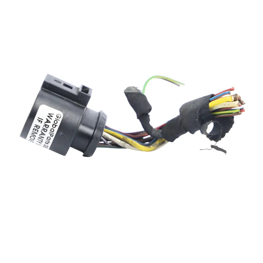 Audi A3 8V Enchufe Faro Luz Delantero Derecho - SKU 8V0941004A-2 - Número de pieza 8V0941004A