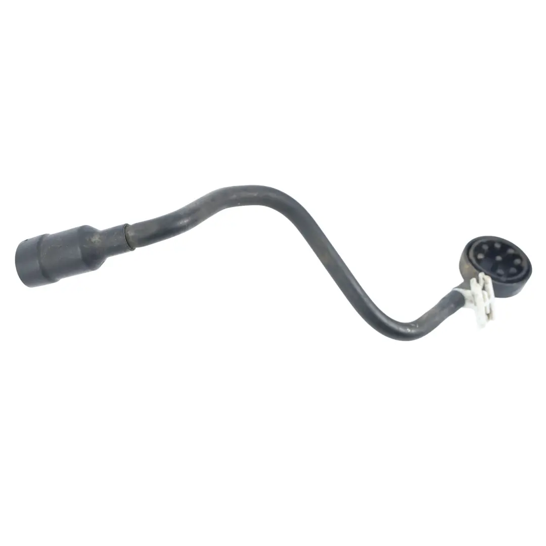 Boîtier Phare Tuyau Ventilation Air Droit pour Audi A3 8V à propos du numéro de pièce 8V0941718A Audi A3 8V Boîtier Phare Tuyau Ventilation Air Droit - SKU 8V0941718A - Numéro de pièce 8V0941718A