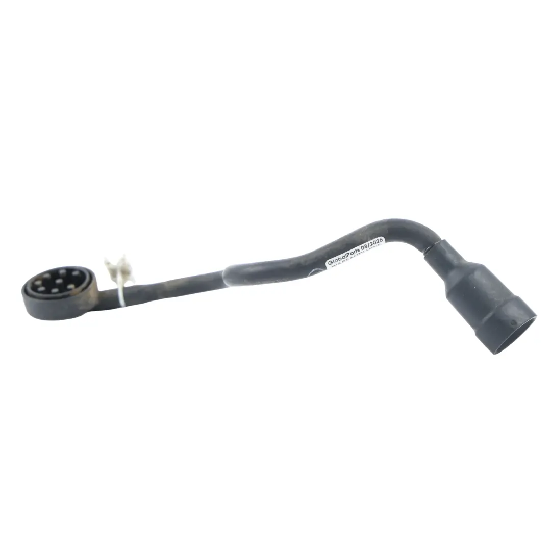 Boîtier Phare Tuyau Ventilation Air Droit pour Audi A3 8V à propos du numéro de pièce 8V0941718A Audi A3 8V Boîtier Phare Tuyau Ventilation Air Droit - SKU 8V0941718A - Numéro de pièce 8V0941718A