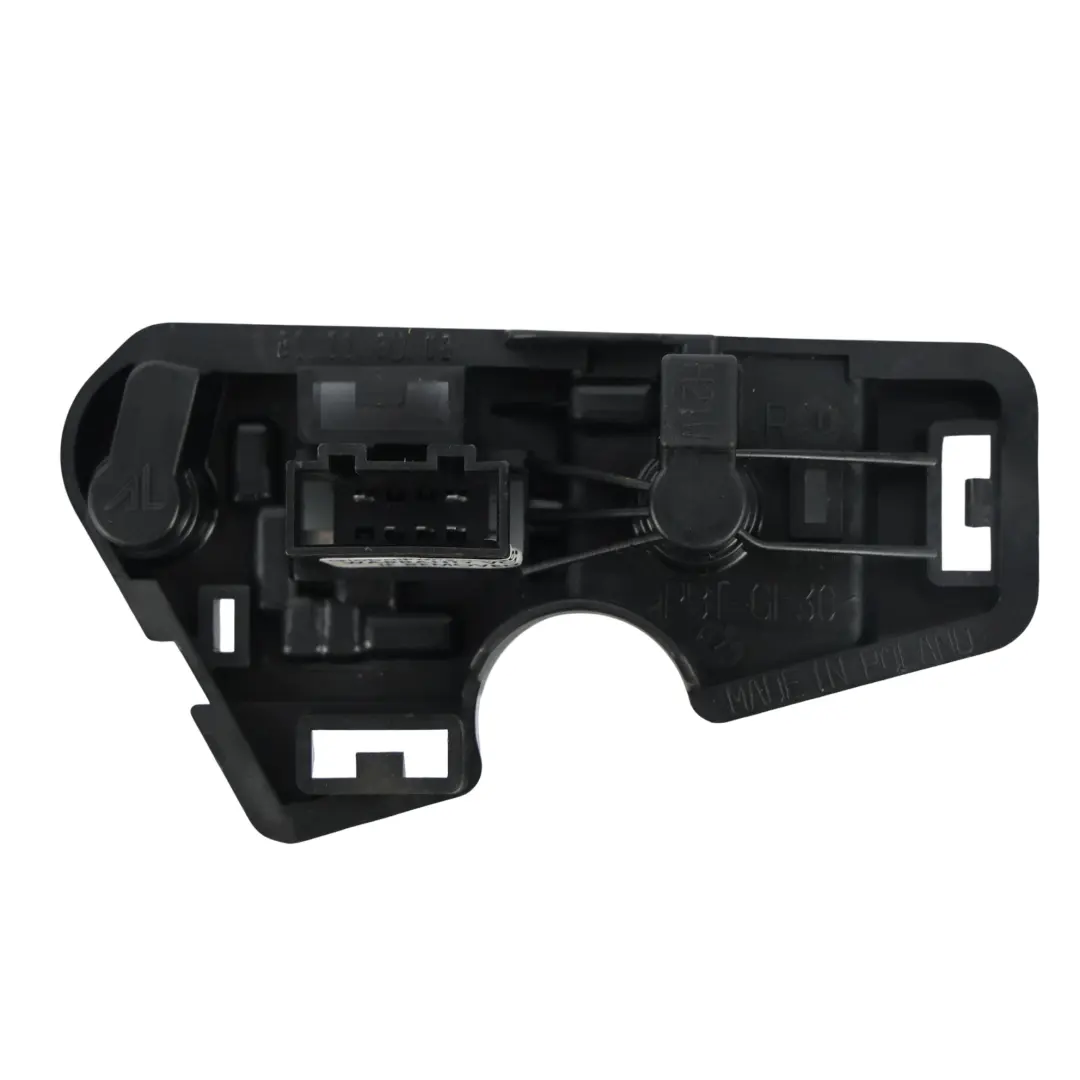 Light Inner Boot LED Bulb Holder Cover Right O/S to Audi A3 8V Rear with Part number 8V4945258B Audi A3 8V Rear Light Inner Boot LED Bulb Holder Cover Right O/S - SKU 8V4945258B - Part number 8V4945258B