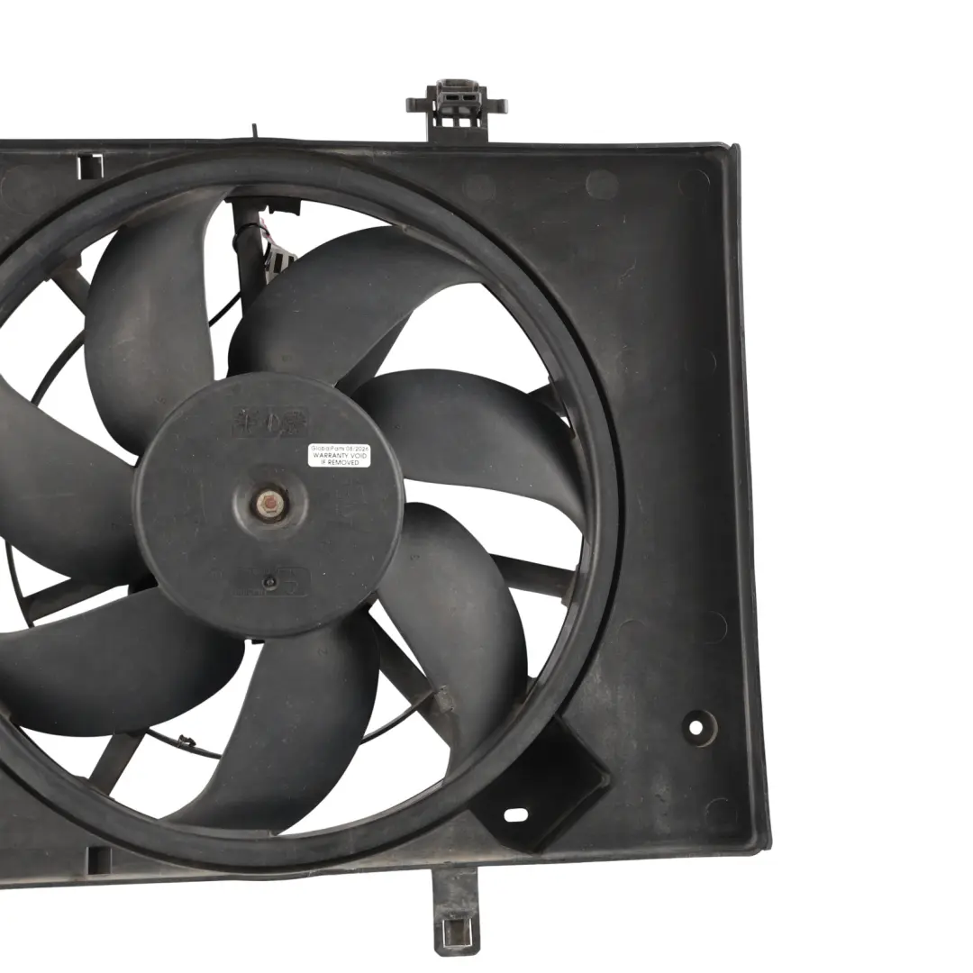 Ford Fiesta Mk7 Ventola Radiatore con Convogliatore - SKU 8V51-8C607-AF - Numero di parte 8V51-8C607-AF