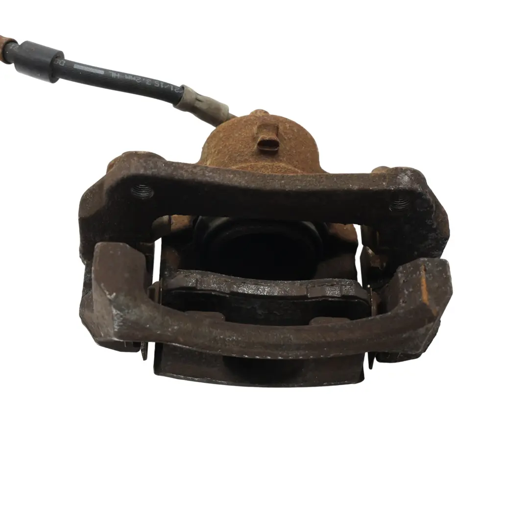Obudowa Zacisku Przedni Lewy 1.6 Benzyna 8V do Ford Fiesta Mk7 o numerze 8V512B302AB Ford Fiesta Mk7 Obudowa Zacisku Przedni Lewy 1.6 Benzyna 8V - SKU 8V512B302AB - Numer Części 8V512B302AB