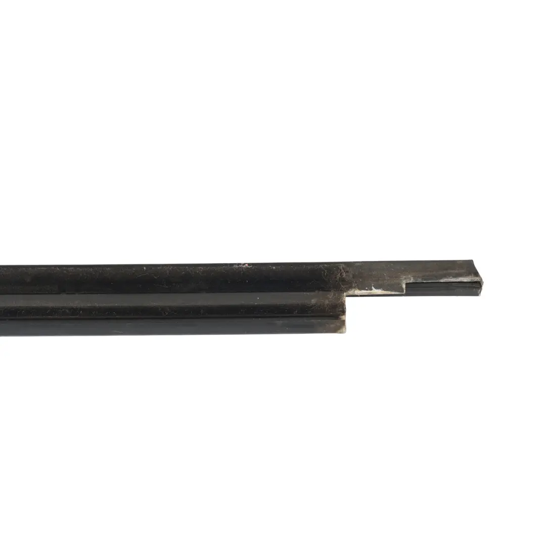 Portes Baguette Moulure Porte Chrome Arrière Gauche pour Audi A3 8V 5 à propos du numéro de pièce 8V5853763C Audi A3 8V 5 Portes Baguette Moulure Porte Chrome Arrière Gauche - SKU 8V5853763C - Numéro de pièce 8V5853763C
