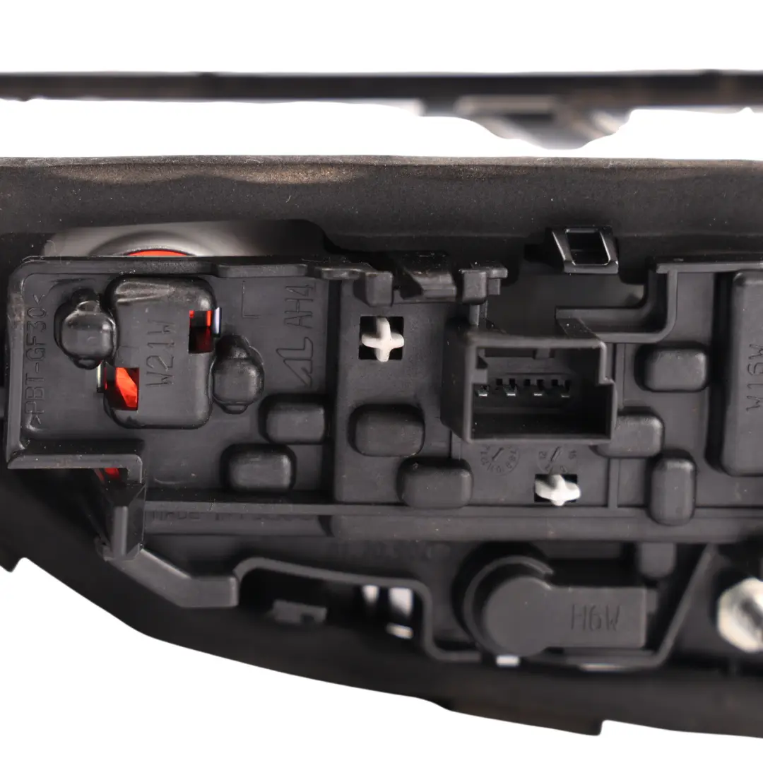 Audi A3 8V Sedan Rear Lamp Trunk Lid Tailgate Inner Light Left N/S - SKU 8V5945093G - Part number 8V5945093G