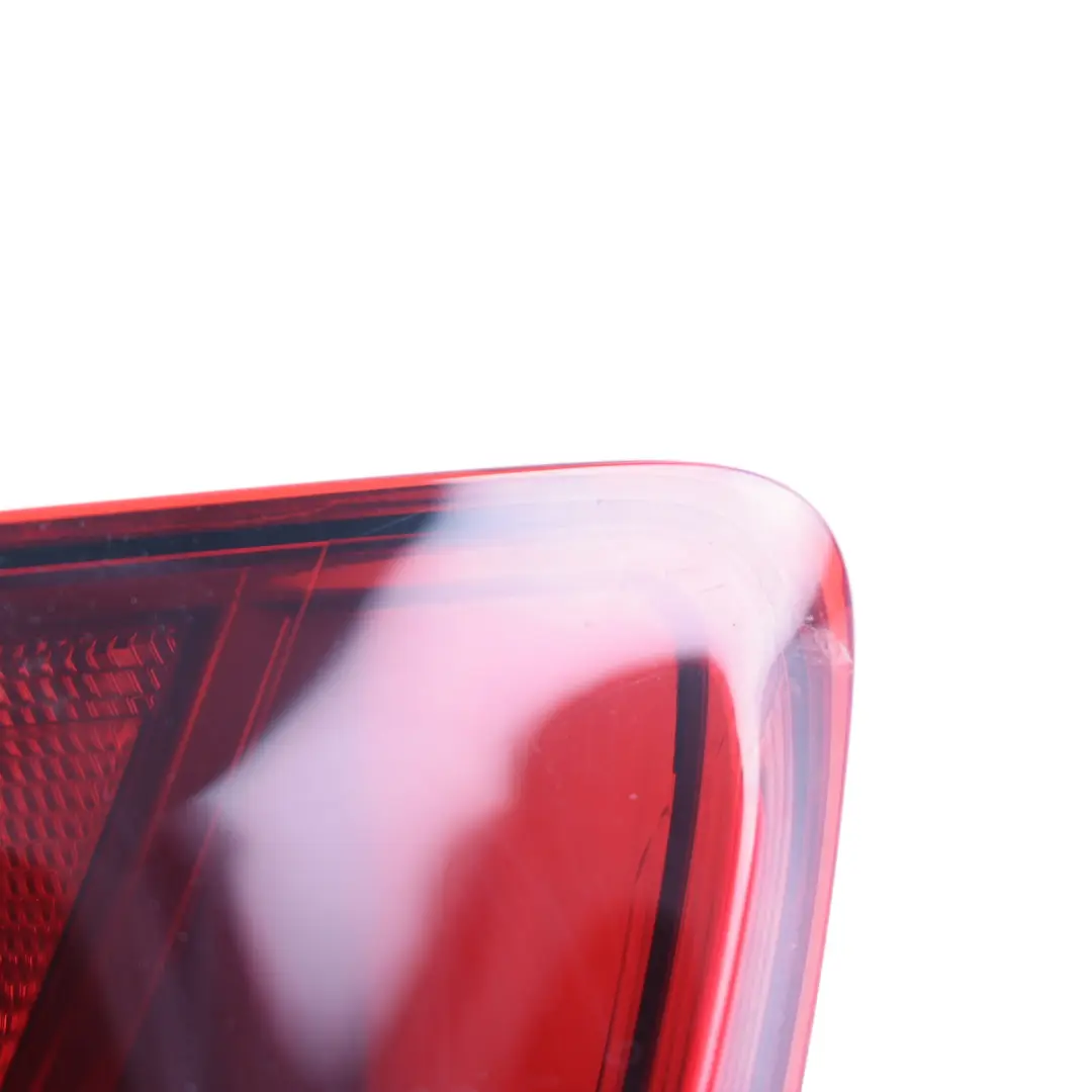 Tail Light Lamp LED Taillight Rear Right O/S to Audi A3 8V Sedan with Part number 8V5945096 Audi A3 8V Sedan Tail Light Lamp LED Taillight Rear Right O/S - SKU 8V5945096 - Part number 8V5945096