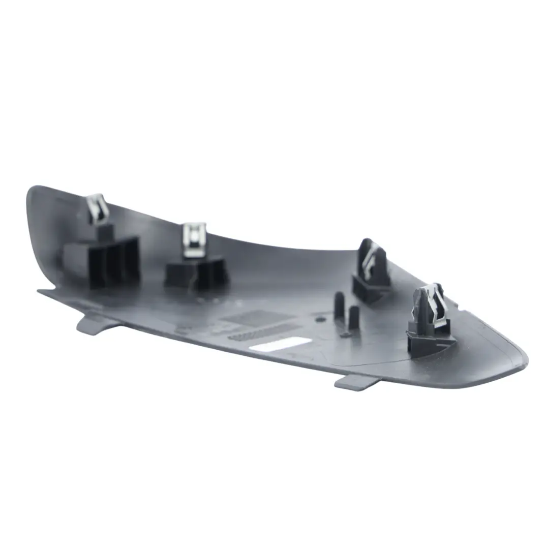 Copertura Terminale Cruscotto Destra per Audi A4 B9 A5 F5 con numero di parte 8W0857086C Audi A4 B9 A5 F5 Copertura Terminale Cruscotto Destra - SKU 8W0857086C - Numero di parte 8W0857086C