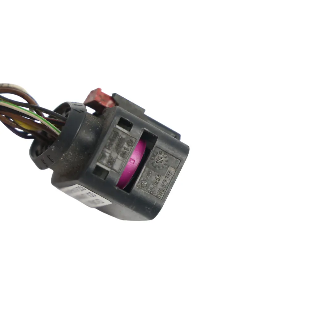 Headlight Bi-Xenon Headlamp Front Right O/S Harness Wire to Audi A4 B9 with Part number 8W0941044A Audi A4 B9 Headlight Bi-Xenon Headlamp Front Right O/S Harness Wire - SKU 8W0941044A-1 - Part number 8W0941044A
