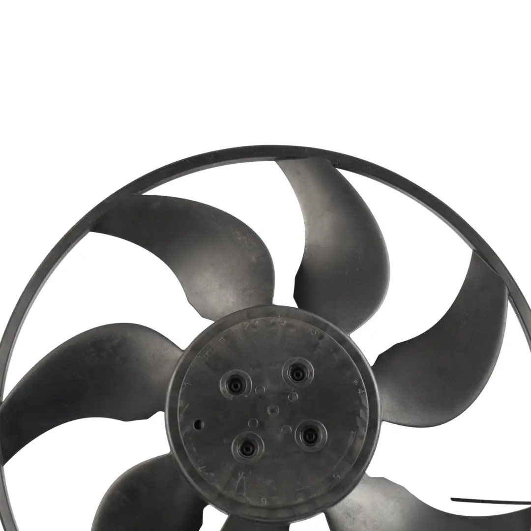 Radiator Fan Engine Cooling Fan Motor Blades 400W to Audi A4 B9 with Part number 8W0959455J Audi A4 B9 Radiator Fan Engine Cooling Fan Motor Blades 400W - SKU 8W0959455J - Part number 8W0959455J
