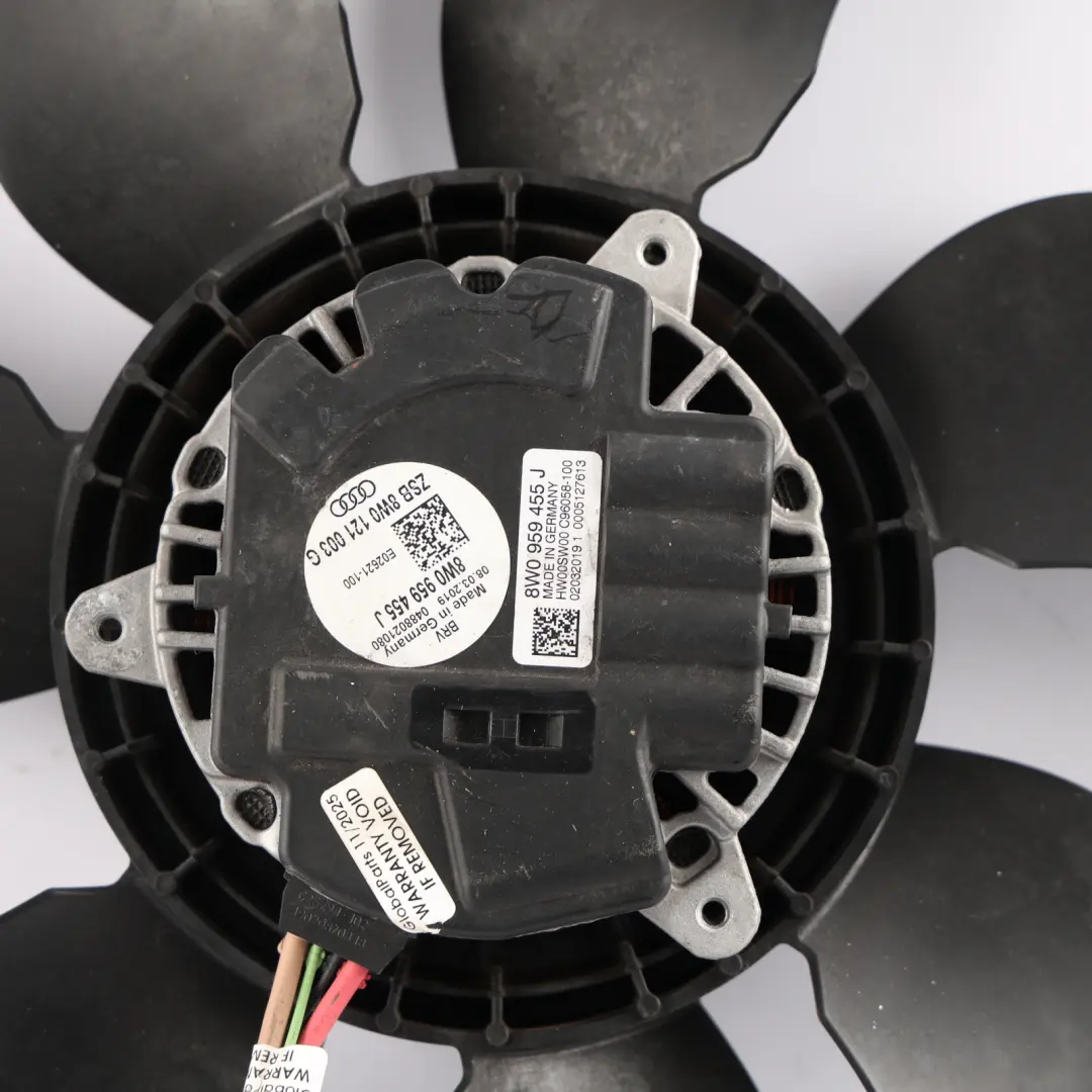 Audi A4 B9 Radiator Fan Engine Cooling Fan Motor Blades 400W - SKU 8W0959455J - Part number 8W0959455J