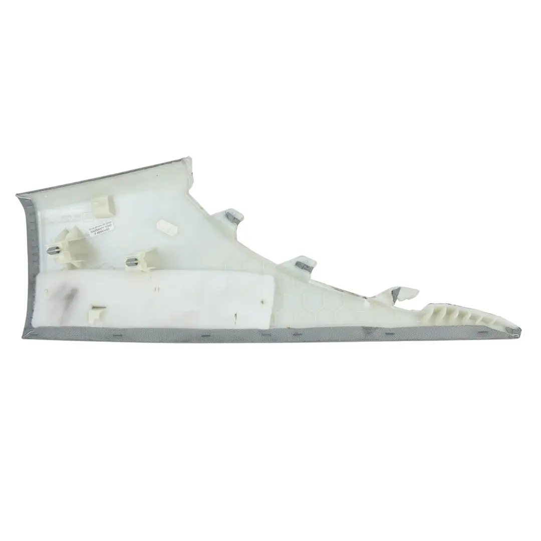 Audi A4 B9 Panel Cubierta Pilar D Interior Derecho - SKU 8W5867246A - Número de pieza 8W5867246A
