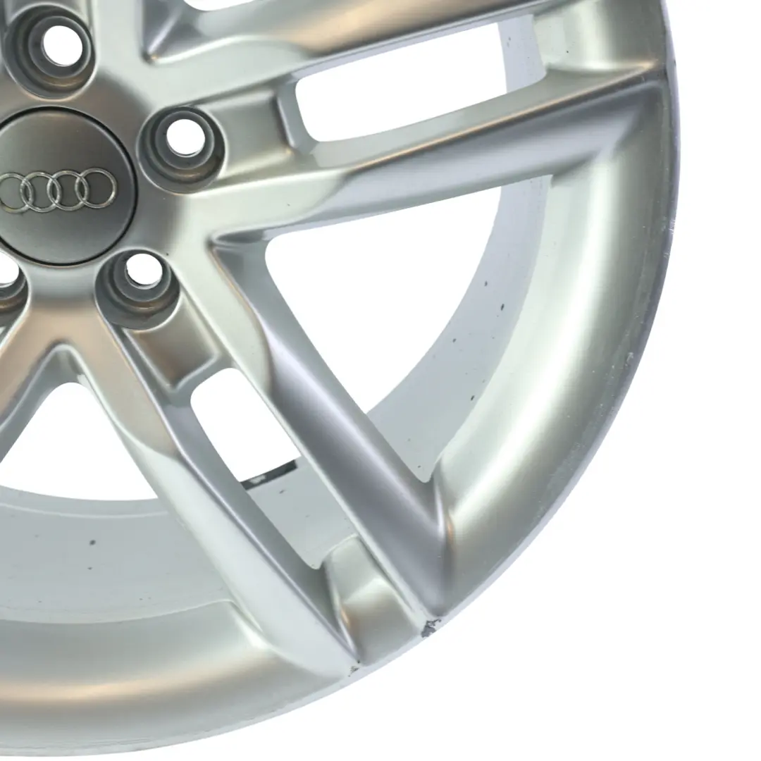 Srebrna Felga Aluminiowa 17" 7.5J ET36 do Audi A1 S1 8X o numerze 8X0601025AP Audi A1 S1 8X Srebrna Felga Aluminiowa 17" 7.5J ET36 - SKU 8X0601025AP-1 - Numer Części 8X0601025AP
