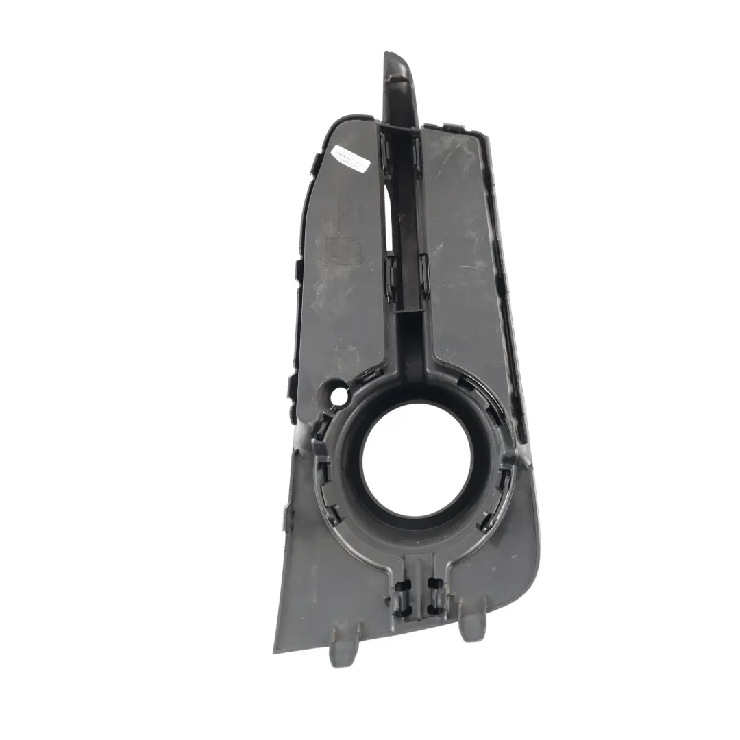 Nebelscheinwerfer Blende Rechts Stoßfänger für Volkswagen Audi A1 8X mit Teilenummer 8X0807682B Volkswagen Audi A1 8X Nebelscheinwerfer Blende Rechts Stoßfänger - SKU 8X0807682B - Teilenummer 8X0807682B