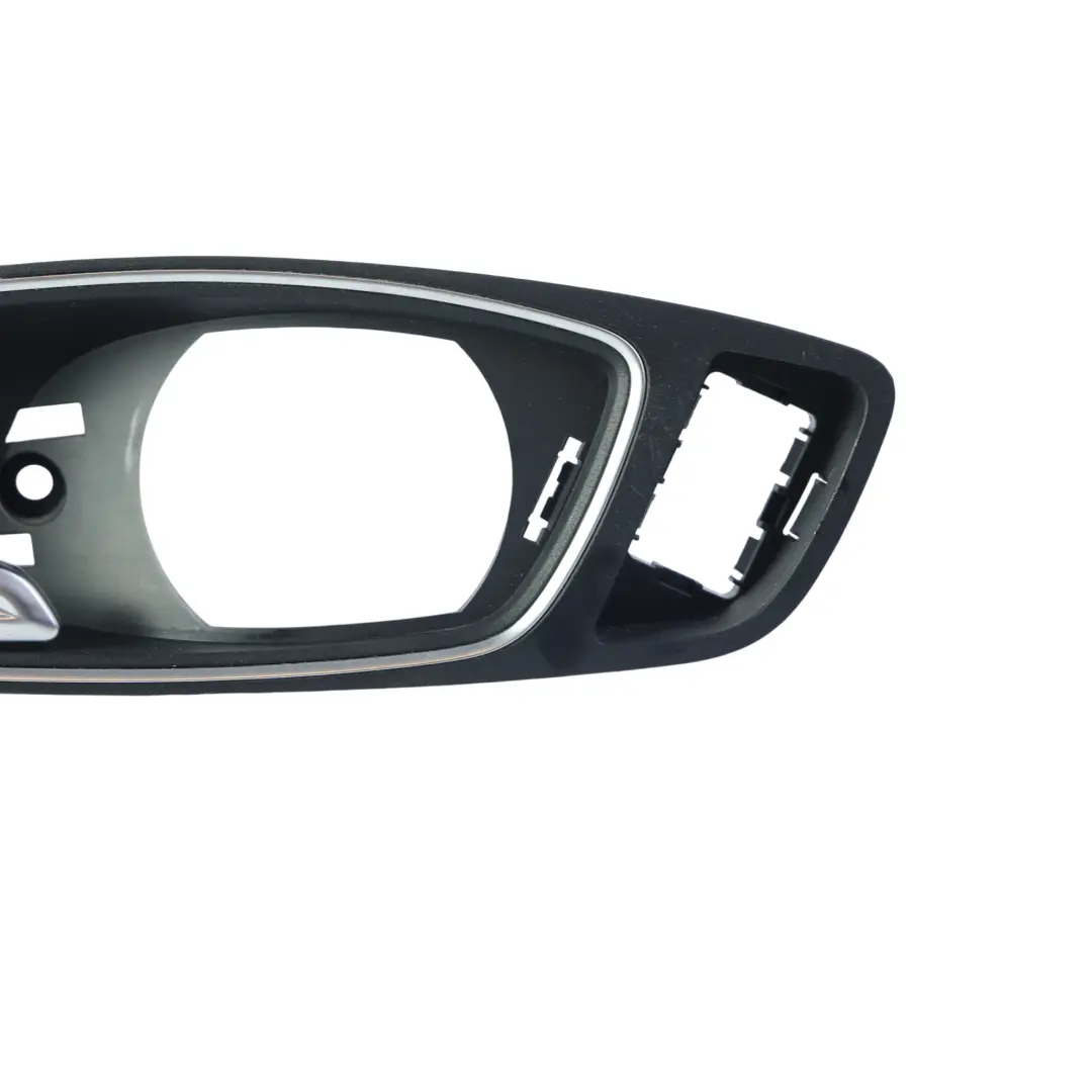 Innentür Haltegriff Vorne Links für Audi A1 8X mit Teilenummer 8X0837019D Audi A1 8X Innentür Haltegriff Vorne Links - SKU 8X0837019D - Teilenummer 8X0837019D