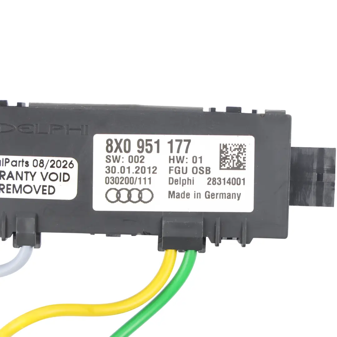 Audi A1 8X Q3 8U Lampka Podsufitki Czujnik Ruchu Kabiny - SKU 8X0951177 - Numer Części 8X0951177