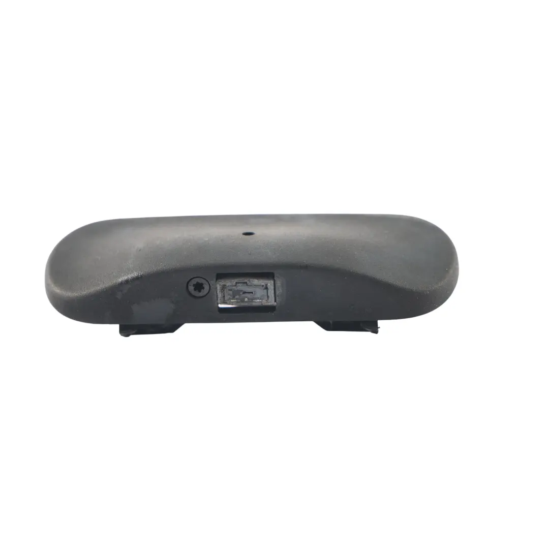 Audi A1 8X Waschdüse Windschutzscheibe Links - SKU 8X0955987D - Teilenummer 8X0955987D