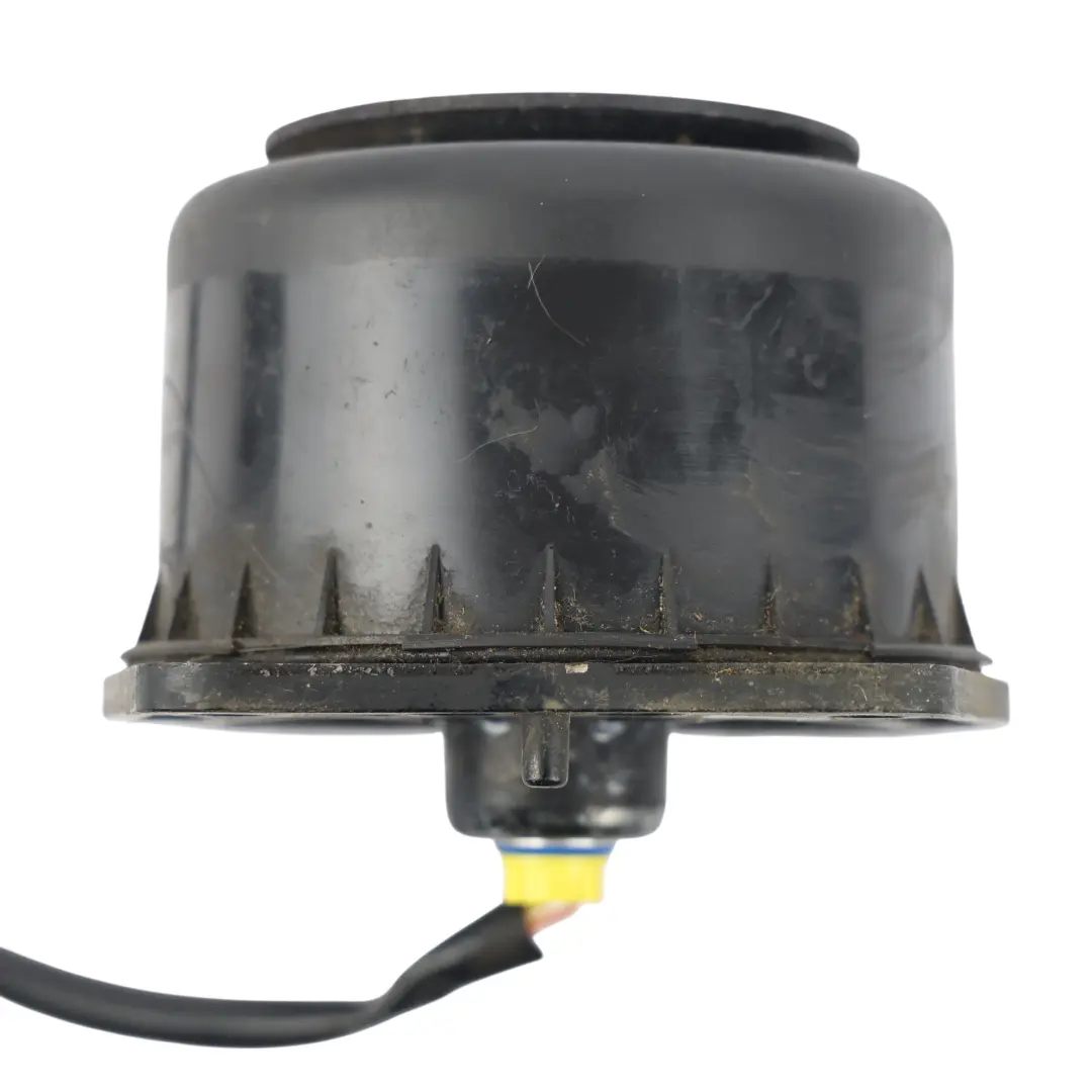 Bonnet Pedestrian Air Module Actuator Left Right to Jaguar XF X250 with Part number 8X23-16E600-AB Jaguar XF X250 Bonnet Pedestrian Air Module Actuator Left Right - SKU 8X23-16E600-AB - Part number 8X23-16E600-AB