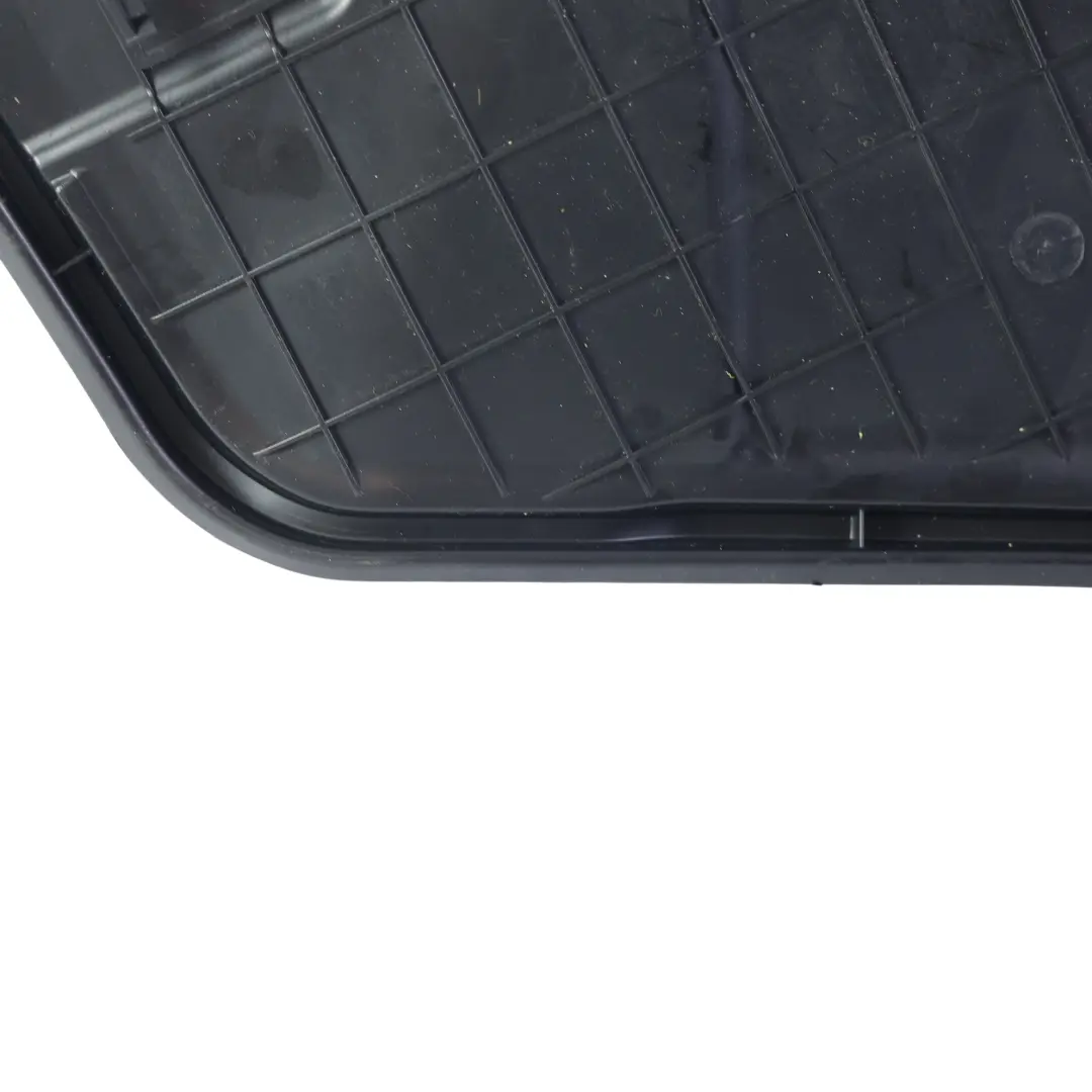 Panel Wewnętrzny Drzwi Przód Lewy do Audi A1 S1 8X o numerze 8X3837915C Audi A1 S1 8X Panel Wewnętrzny Drzwi Przód Lewy - SKU 8X3837915C - Numer Części 8X3837915C