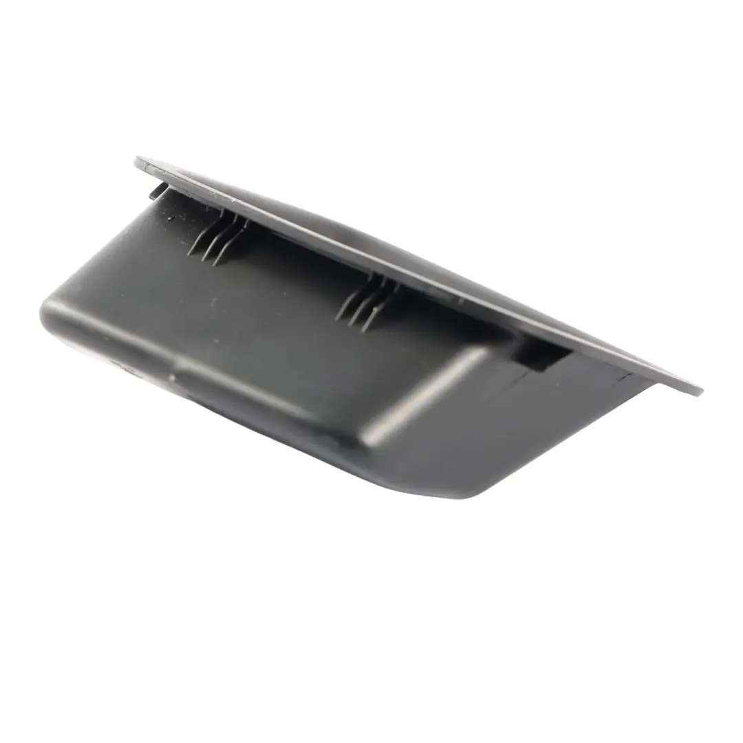 Handle Trim Panel to Citroën C4 Grand Picasso Tailgate with Part number 900382100 Citroën C4 Grand Picasso Tailgate Handle Trim Panel - SKU 900382100 - Part number 900382100