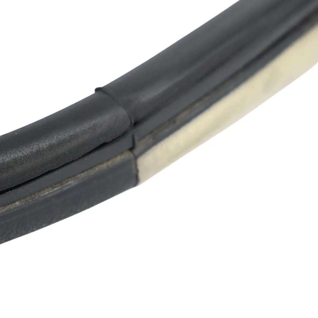 Front Door Seal Gasket Rubber Left Right N/O/S to Citroën C4 Grand Picasso with Part number 902485 Citroën C4 Grand Picasso Front Door Seal Gasket Rubber Left Right N/O/S - SKU 902485 - Part number 902485
