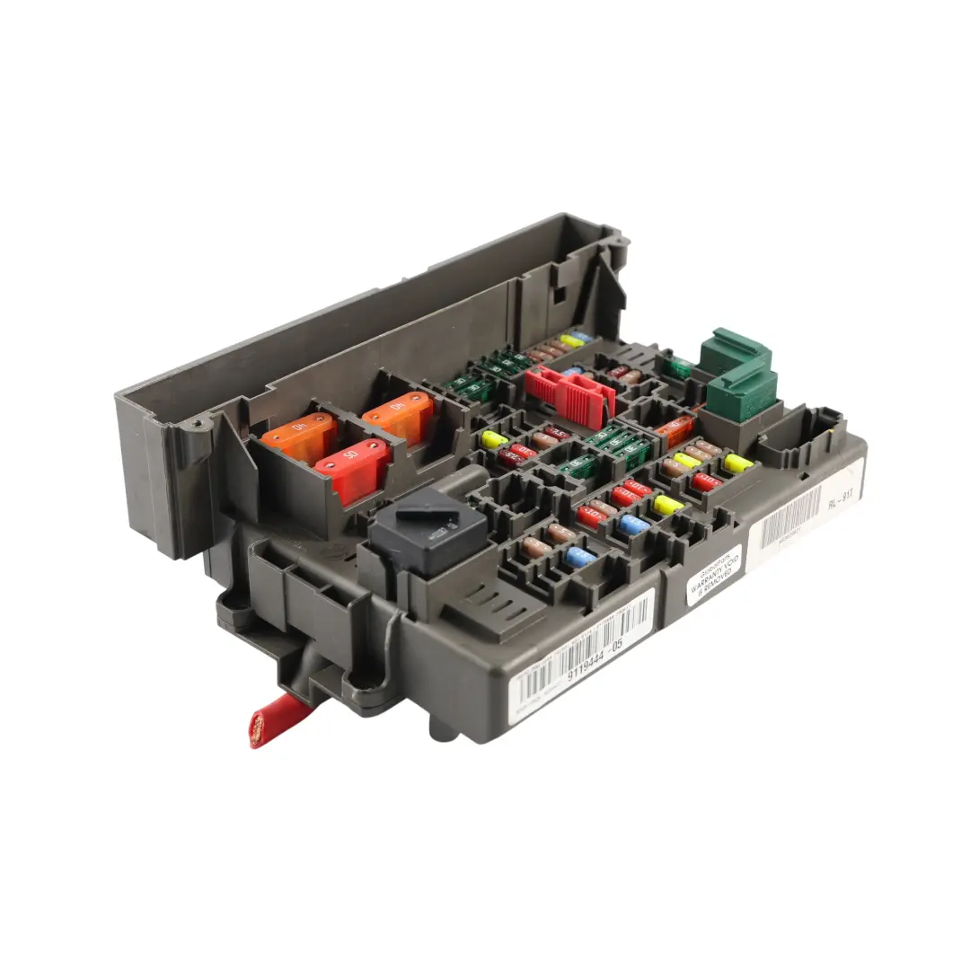 Caja Fusibles Distribución Energía Delantera para BMW E81 E87 E90 E91 con número de pieza 9119445 BMW E81 E87 E90 E91 Caja Fusibles Distribución Energía Delantera - SKU 9119445-2 - Número de pieza 9119445