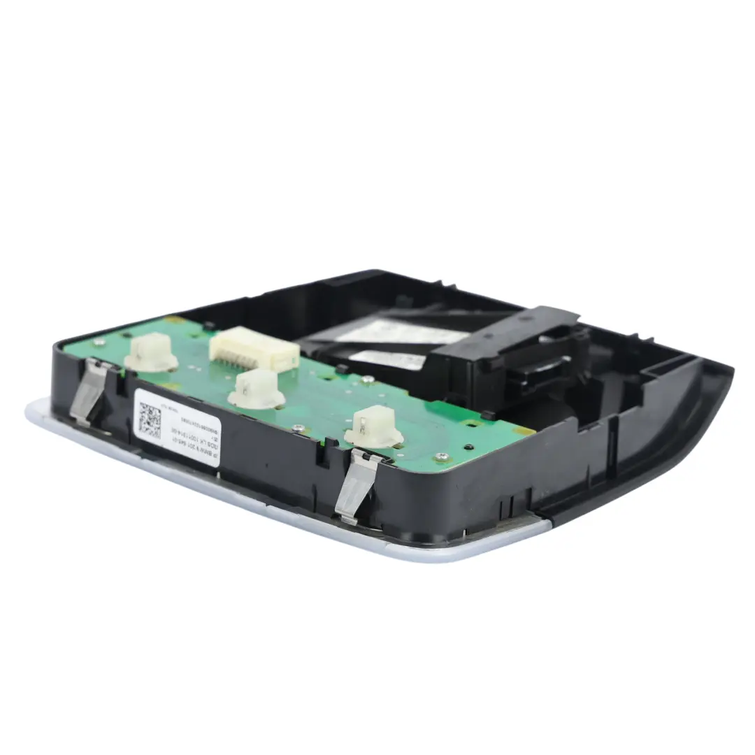 Luce Lettura Tetto Posteriore Nera per BMW E81 E82 E87 E92 LCI con numero di parte 9200943 BMW E81 E82 E87 E92 LCI Luce Lettura Tetto Posteriore Nera - SKU 9200943-2 - Numero di parte 9200943