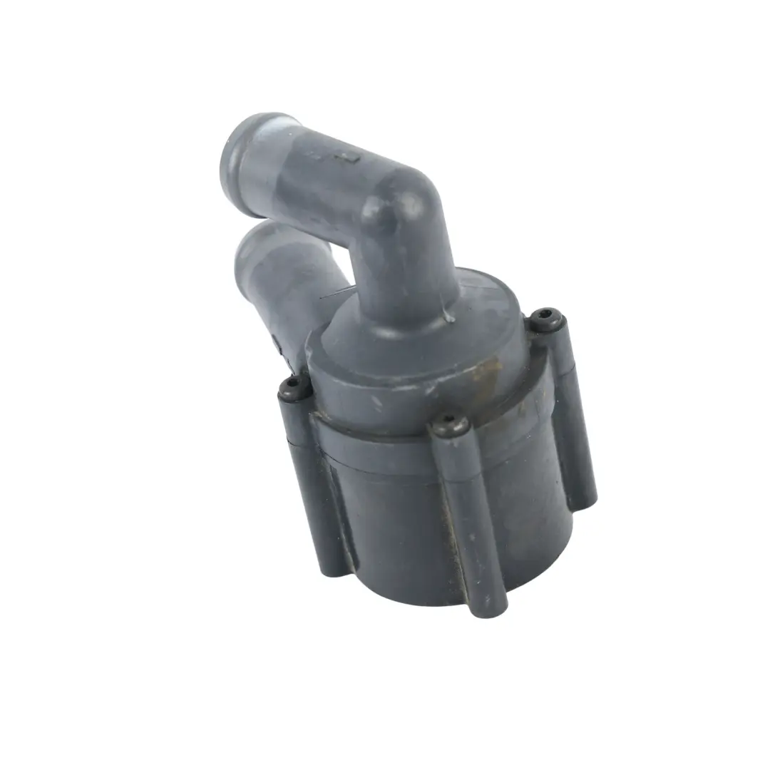Pomocnicza Pompa Wody Silnika 9230234 do BMW F06 F10 F12 F13 o numerze 9230231 BMW F06 F10 F12 F13 Pomocnicza Pompa Wody Silnika 9230234 - SKU 2284124 - Numer Części 9230231