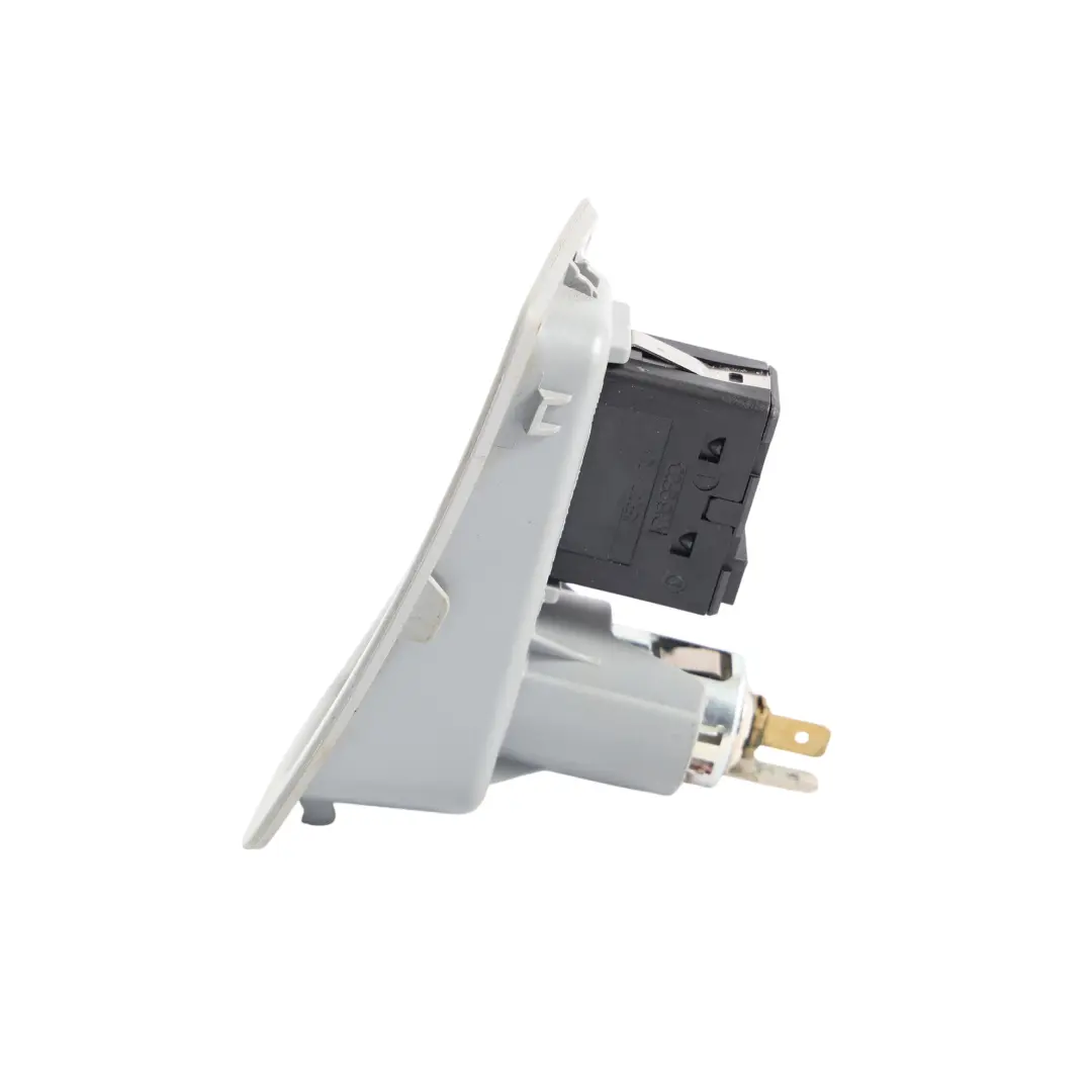 Audio Aux In Buchse Stecker Anzünder 9110412 für BMW E81 E82 E87 mit Teilenummer 9237655 BMW E81 E82 E87 Audio Aux In Buchse Stecker Anzünder 9110412 - SKU 9237655-3 - Teilenummer 9237655