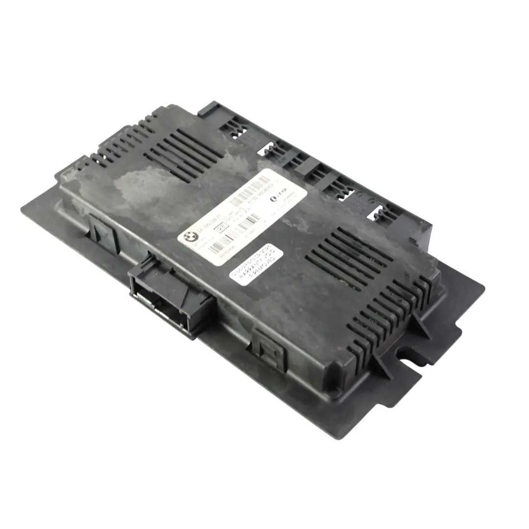 FRM3R Fußraum Licht Steuergerät Modul ECU für BMW E81 E82 E88 mit Teilenummer 9308362 BMW E81 E82 E88 FRM3R Fußraum Licht Steuergerät Modul ECU - SKU 9308362 - Teilenummer 9308362