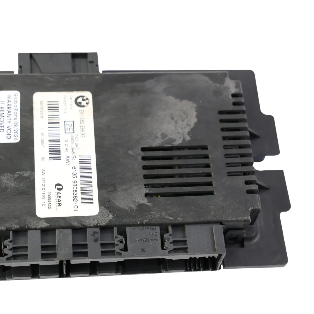 FRM3R Footwell Light Control Modue Unit ECU to BMW E81 E82 E88 with Part number 9308362 BMW E81 E82 E88 FRM3R Footwell Light Control Modue Unit ECU - SKU 9308362 - Part number 9308362
