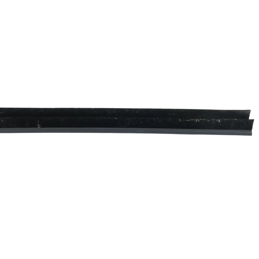 Front Door Lower Seal Gasket Rubber Right O/S to Citroën C4 Grand Picasso with Part number 9310J0 Citroën C4 Grand Picasso Front Door Lower Seal Gasket Rubber Right O/S - SKU 9310J0 - Part number 9310J0