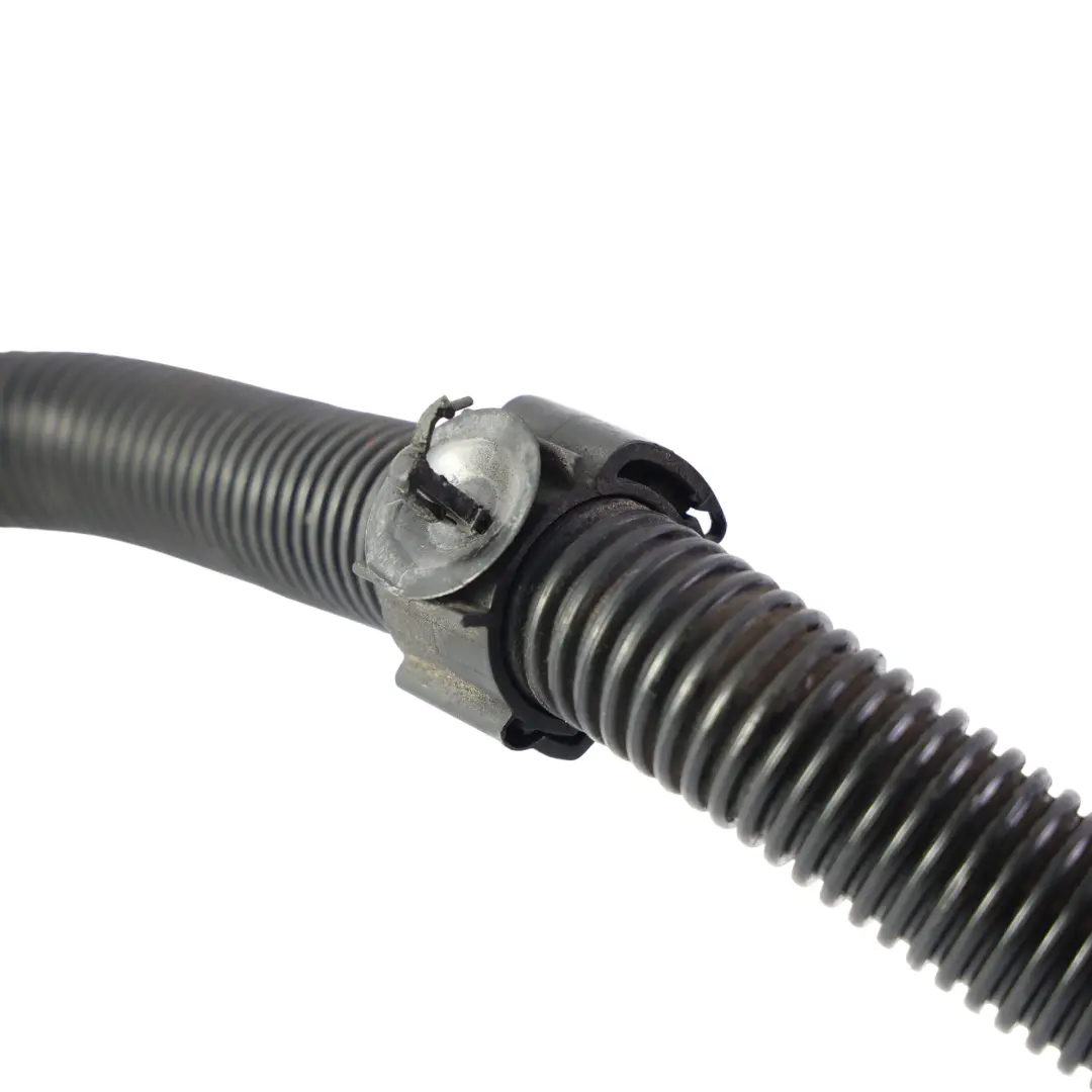 Tubo Flessibile Sfiato 4.5 Benzina per Porsche Cayenne 9PA con numero di parte 94810721552 Porsche Cayenne 9PA Tubo Flessibile Sfiato 4.5 Benzina - SKU 94810721552 - Numero di parte 94810721552