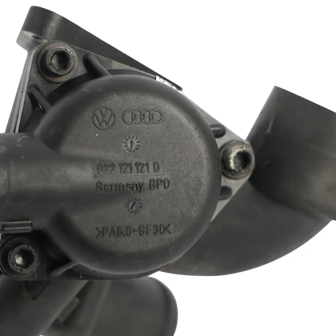 Porsche Cayenne 9PA Carcasa Termostato 3.2 V6 Gasolina 022121121D - SKU 95510611100 - Número de pieza 95510611100