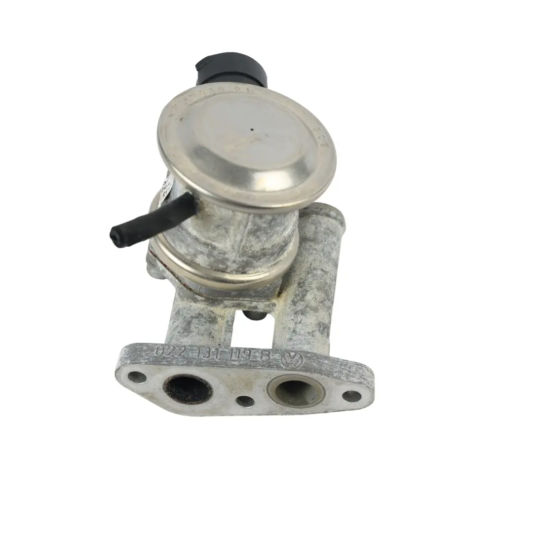 Luftpumpe Ventil Rohr Flansch 3.2 V6 022131119B für Porsche Cayenne 955 9PA mit Teilenummer 95511310120 Porsche Cayenne 955 9PA Luftpumpe Ventil Rohr Flansch 3.2 V6 022131119B - SKU 95511310120 - Teilenummer 95511310120