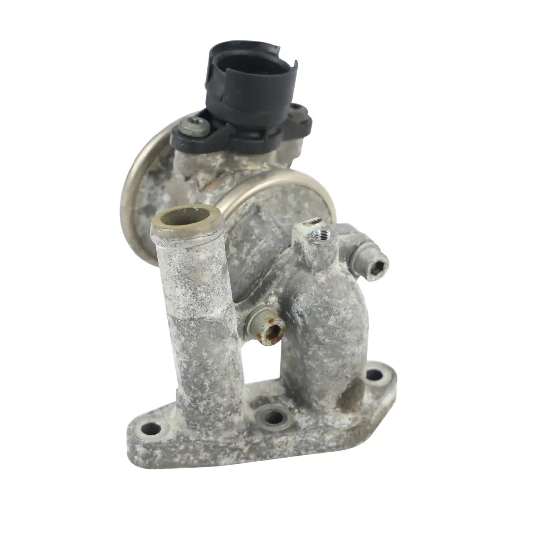 Porsche Cayenne 955 9PA Air Pump Valve Pipe Flange 3.2 V6 022131119B - SKU 95511310120 - Part number 95511310120