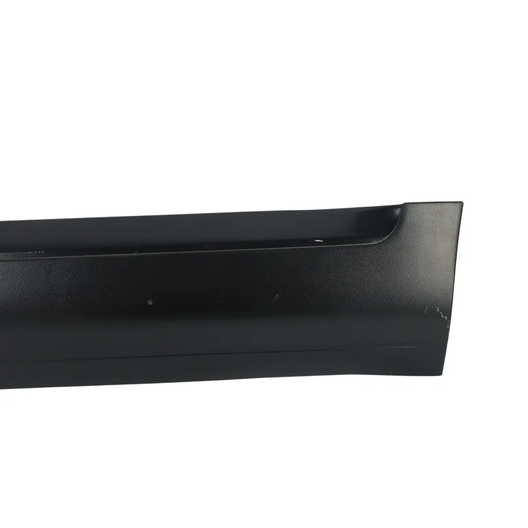 Porsche Cayenne 9PA Baguette de Porte Arrière Gauche - SKU 95555968101 - Numéro de pièce 95555968101