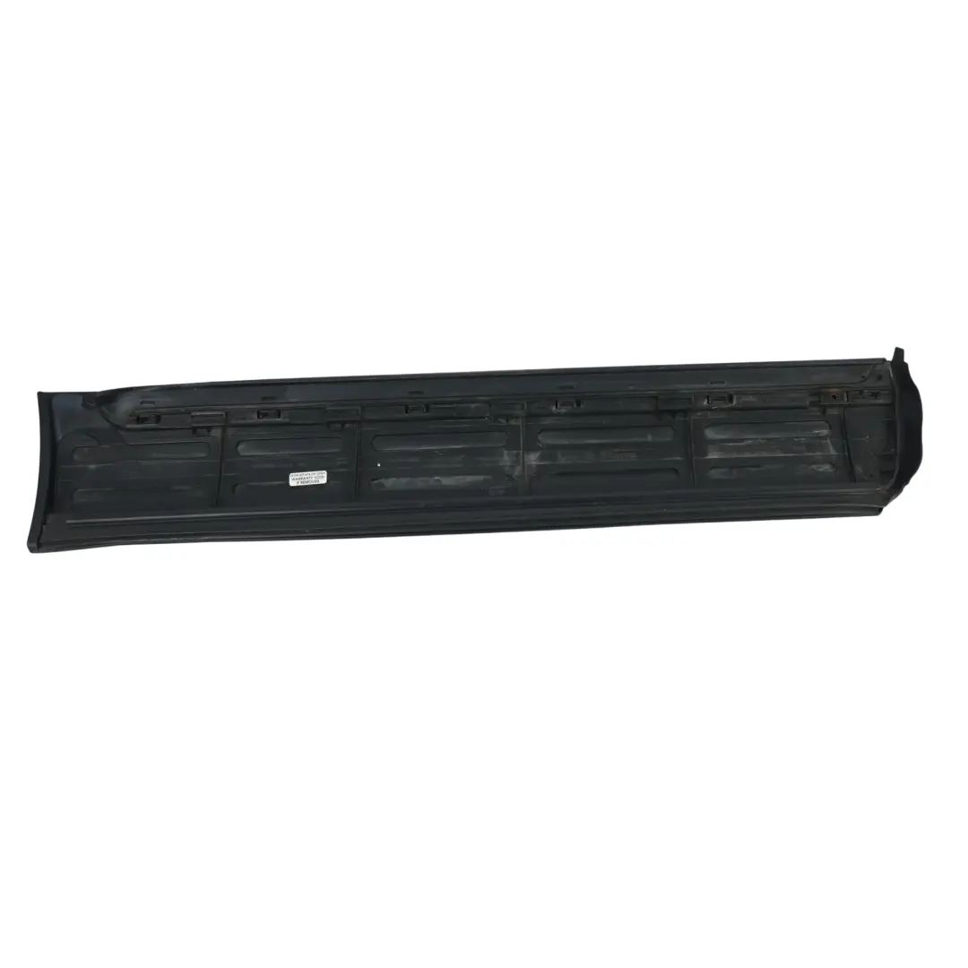 Baguette de Porte Arrière Gauche pour Porsche Cayenne 9PA à propos du numéro de pièce 95555968101 Porsche Cayenne 9PA Baguette de Porte Arrière Gauche - SKU 95555968101 - Numéro de pièce 95555968101