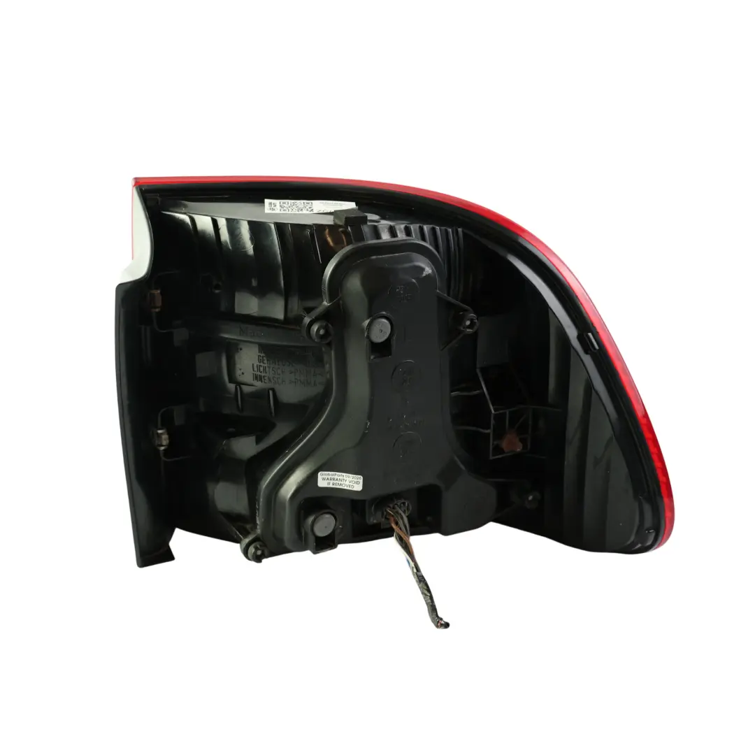 Tail Light Lamp Taillight Rear Left N/S 7L5945257 to Porsche Cayenne 955 9PA with Part number 95563148502 Porsche Cayenne 955 9PA Tail Light Lamp Taillight Rear Left N/S 7L5945257 - SKU 95563148502 - Part number 95563148502