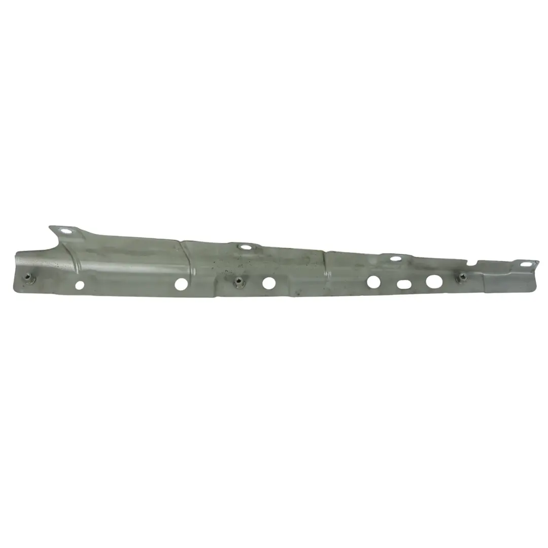 Wing Guide Bracket Front Right O/S Jet Meteor Grey - M7W to Porsche Cayenne 92A with Part number 95850352000 Porsche Cayenne 92A Wing Guide Bracket Front Right O/S Jet Meteor Grey - M7W - SKU 95850352000-MET - Part number 95850352000
