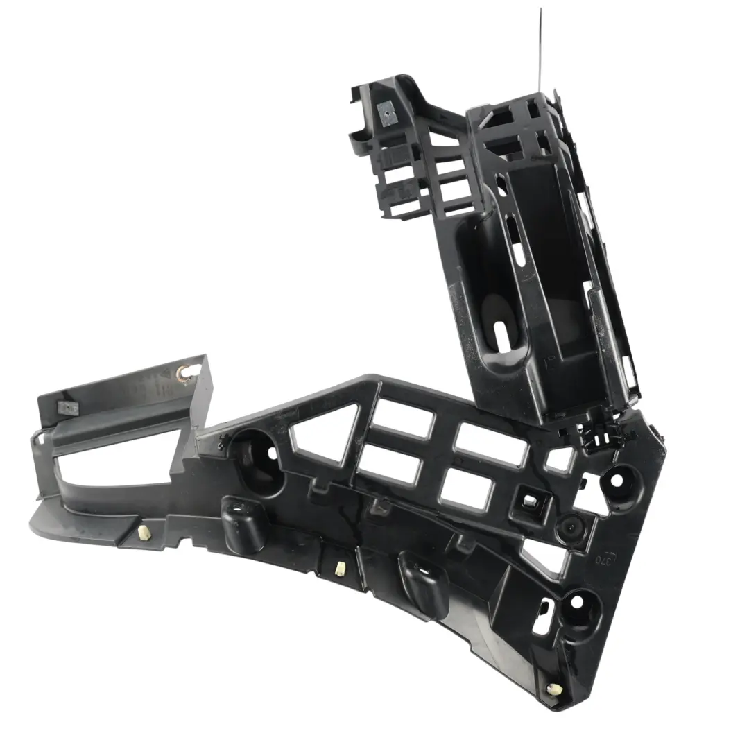 Bumper Bracket Right O/S to Porsche Macan 95B Rear with Part number 95B807484 Porsche Macan 95B Rear Bumper Bracket Right O/S - SKU 95B807484 - Part number 95B807484