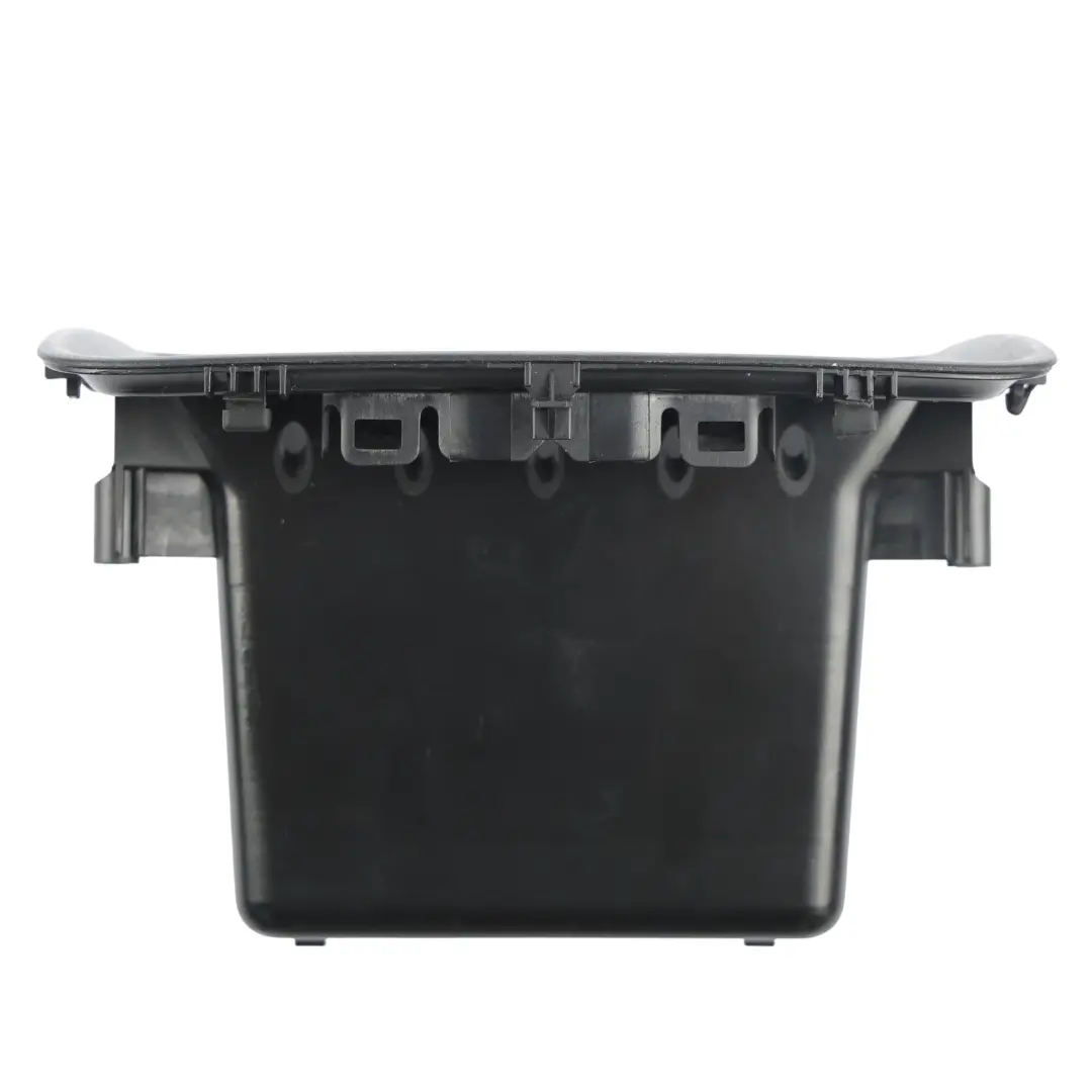 Staufach Ablagefach Konsole Hinten für Porsche Macan 95B mit Teilenummer 95B864131D Porsche Macan 95B Staufach Ablagefach Konsole Hinten - SKU 95B864131D - Teilenummer 95B864131D